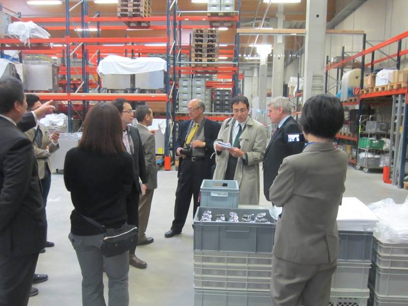 Rundgang japanische Delegation Japan bei der Integra